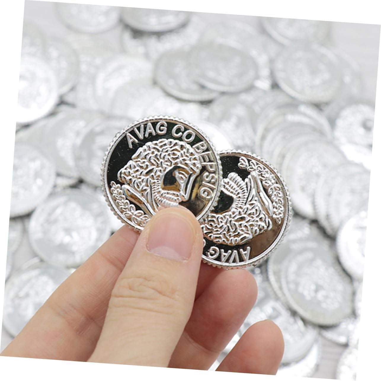 Toyvian Pirate Coins Plastic Treasure Decor