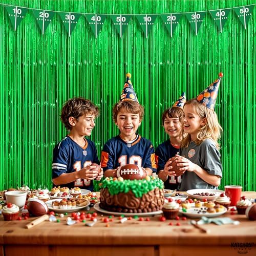 KatchOn Green Streamers 32x8 Ft Pack of 2