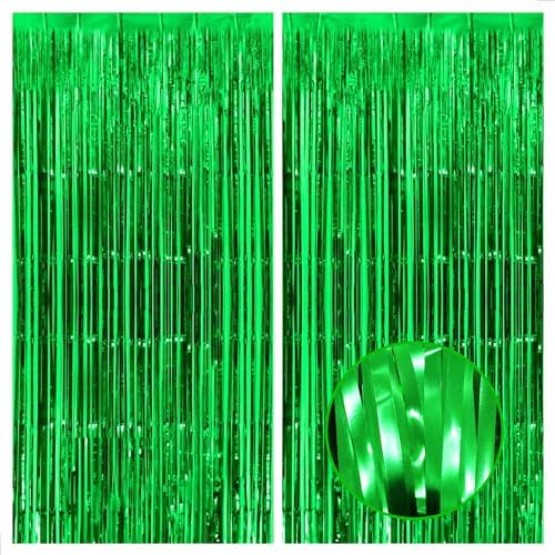 KatchOn Green Streamers 32x8 Ft Pack of 2