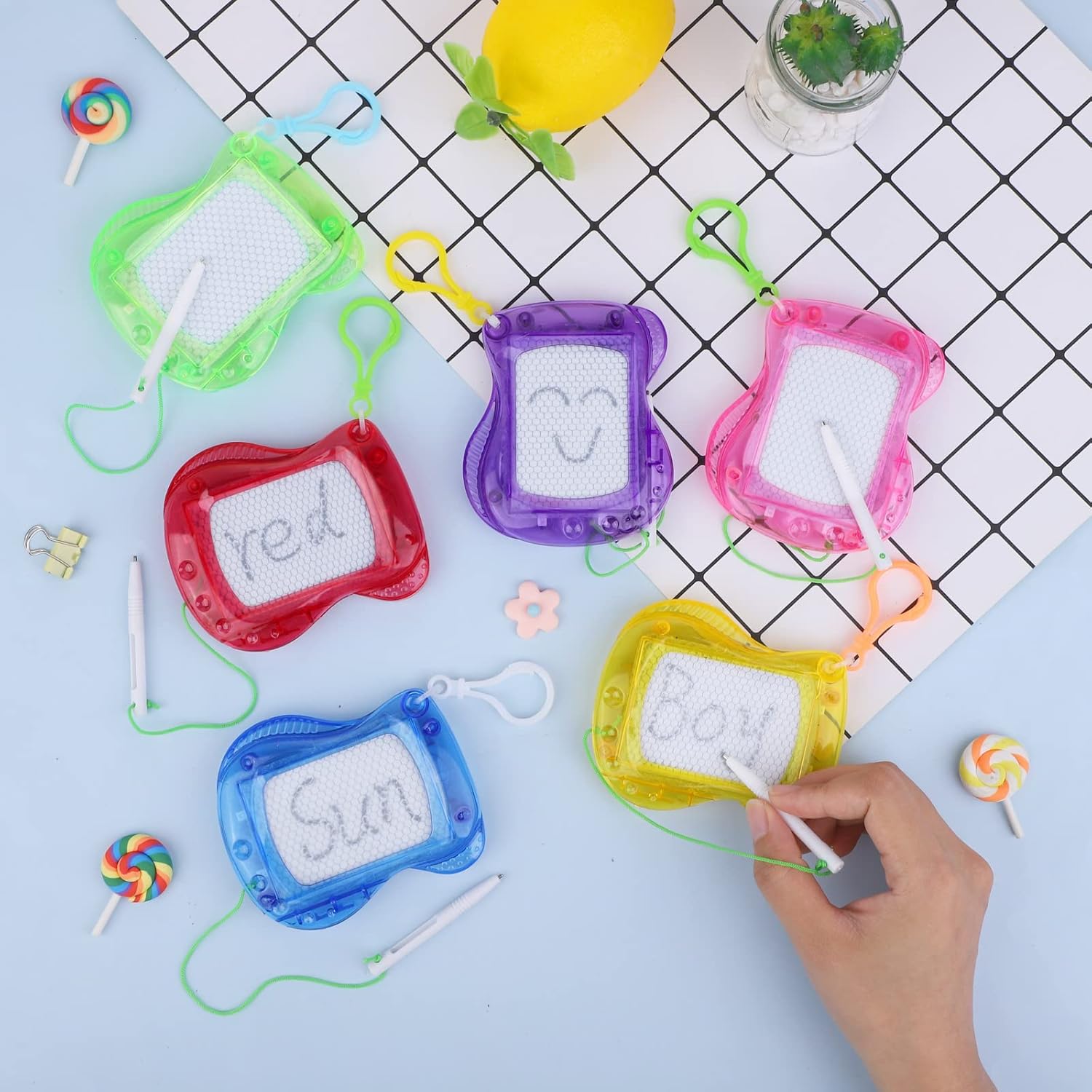 Elcoho 18 Piece Mini Magnetic Doodle Board Set