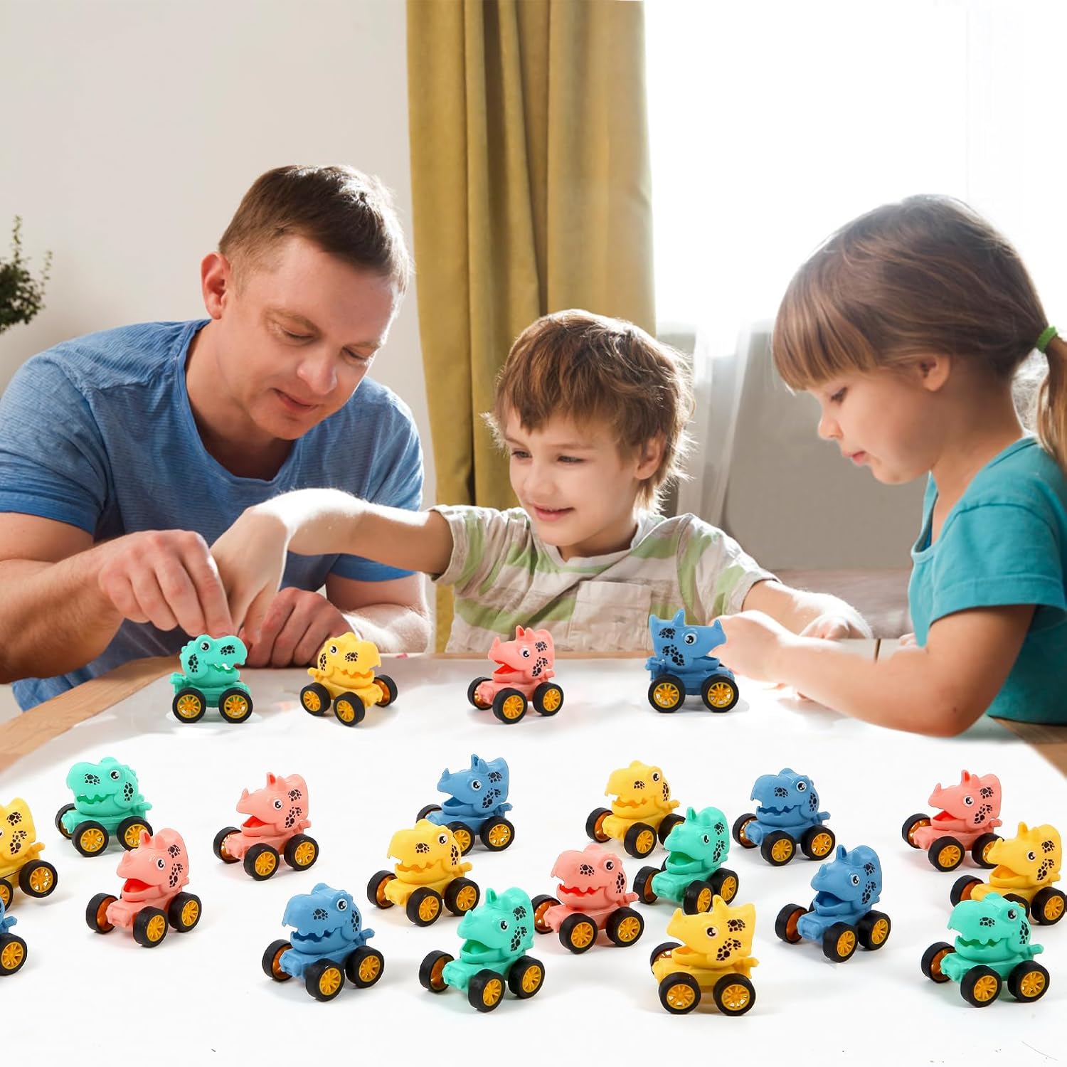 18Pcs Dinosaur Pull Back Cars Set for Kids