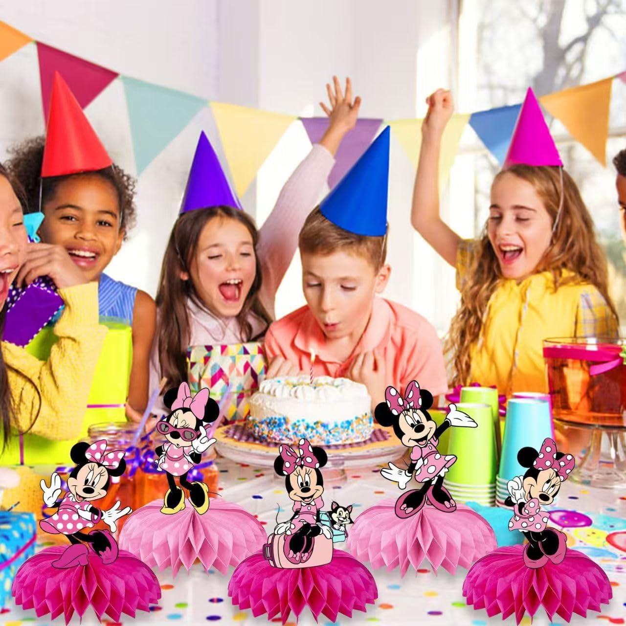 Minnie Birthday Honeycomb Centerpieces 9Pcs