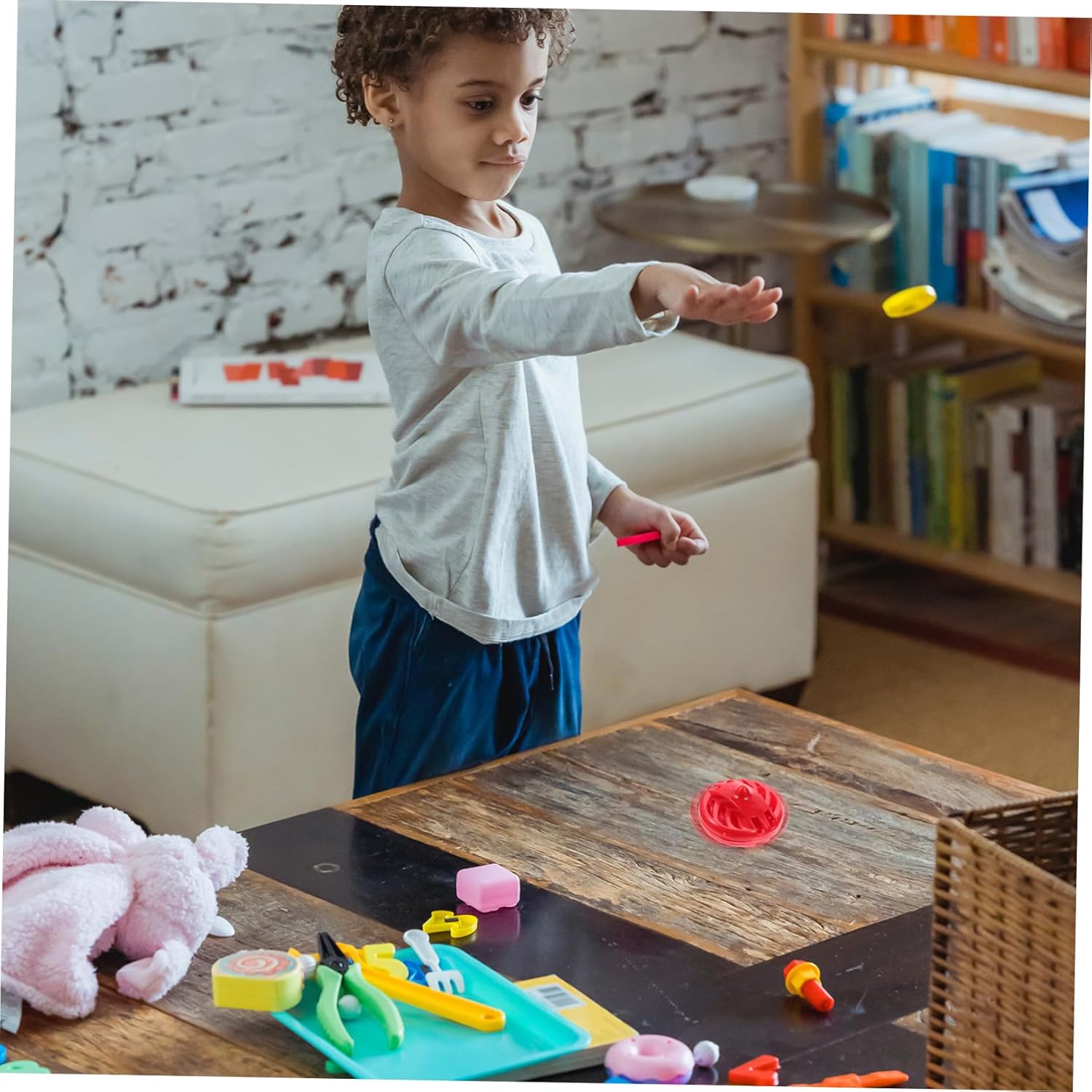 Kisangel 30pcs Gyro Tops for Kids Party Favors