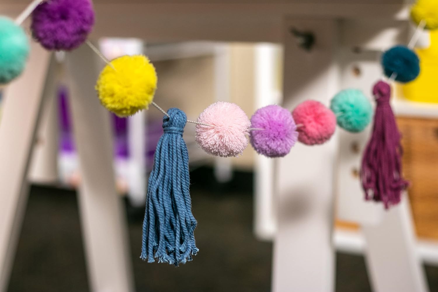 Oh Happy Day Pom-Poms Tassels Garland