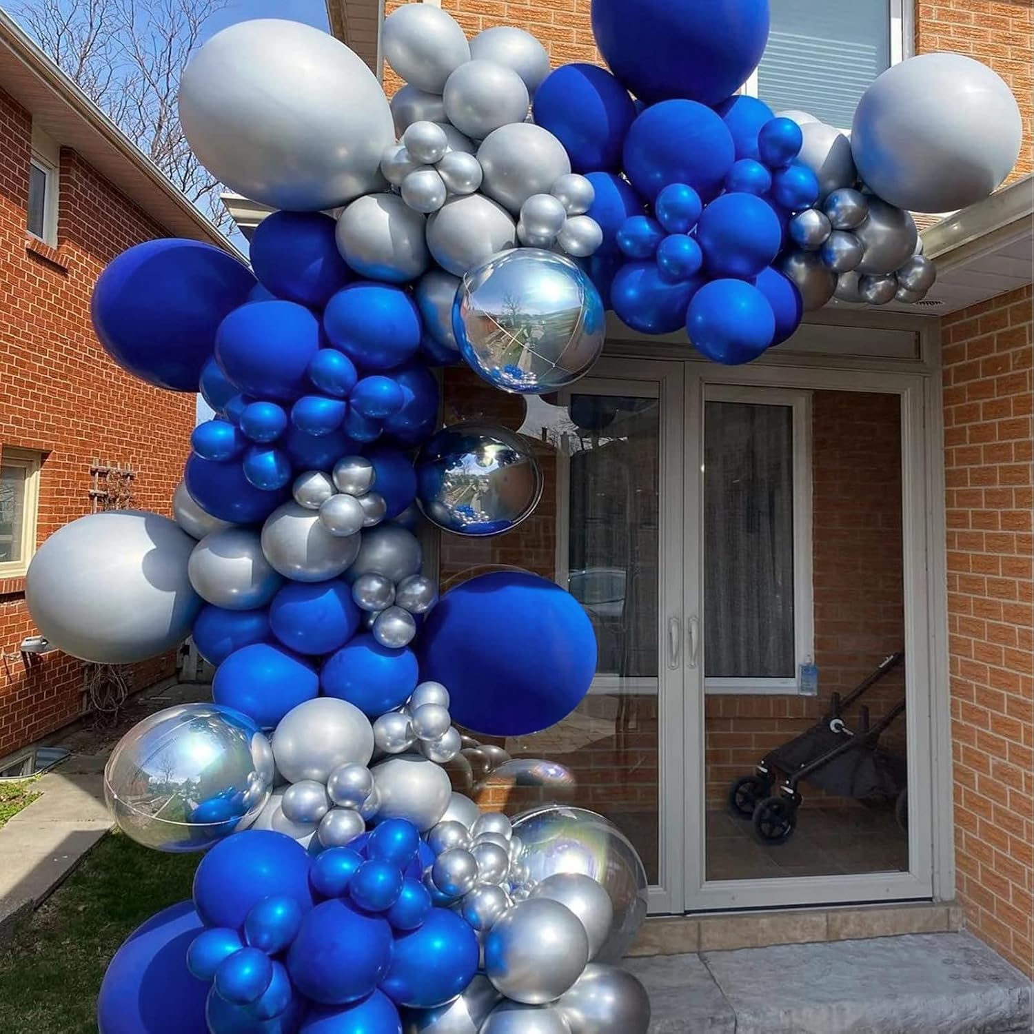 FOTIOMRG 12 Inch Royal Blue Balloons 50 Pack with Ribbon