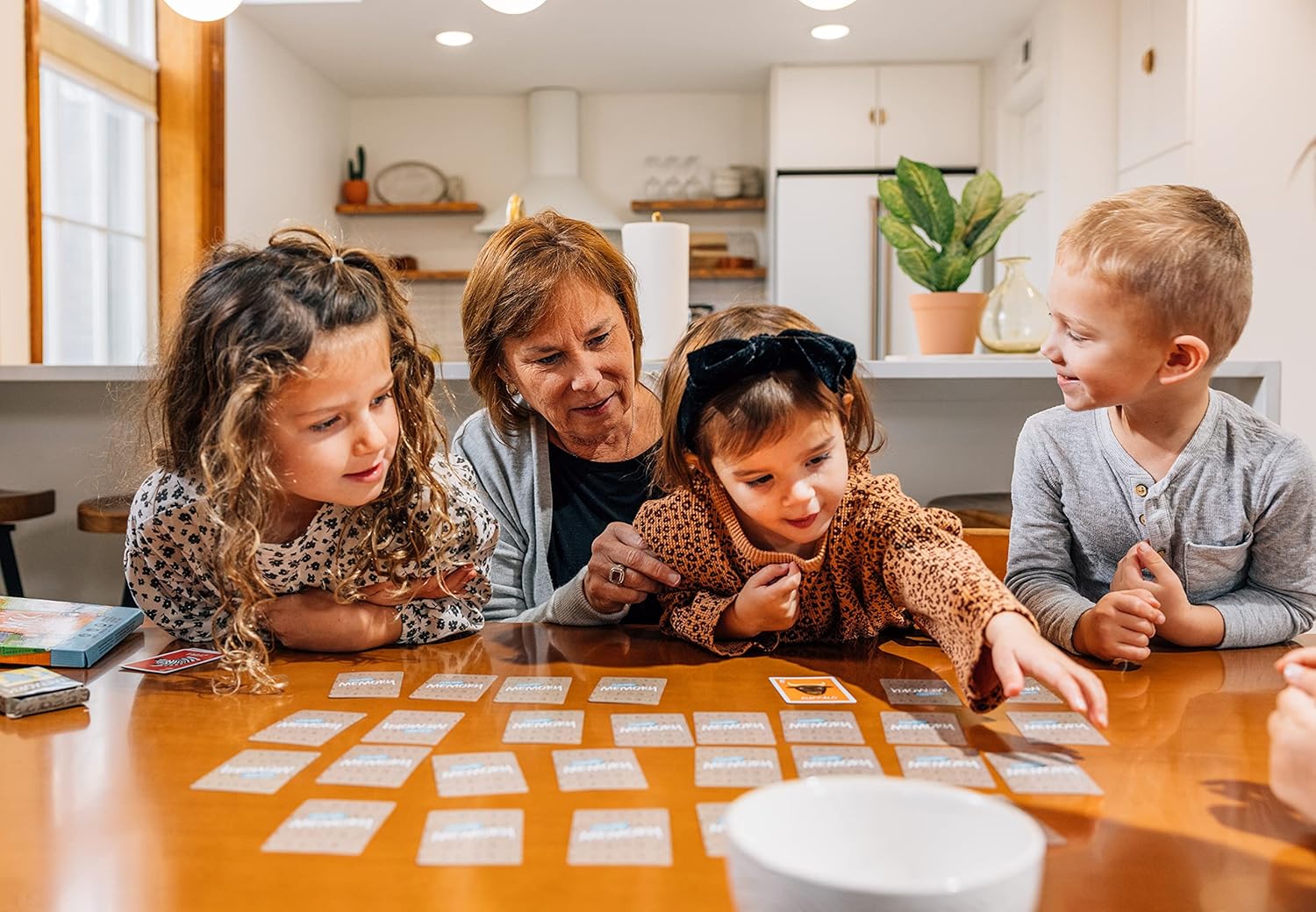 Hoyle 6 in 1 Kids Playing Cards Multi Game Pack