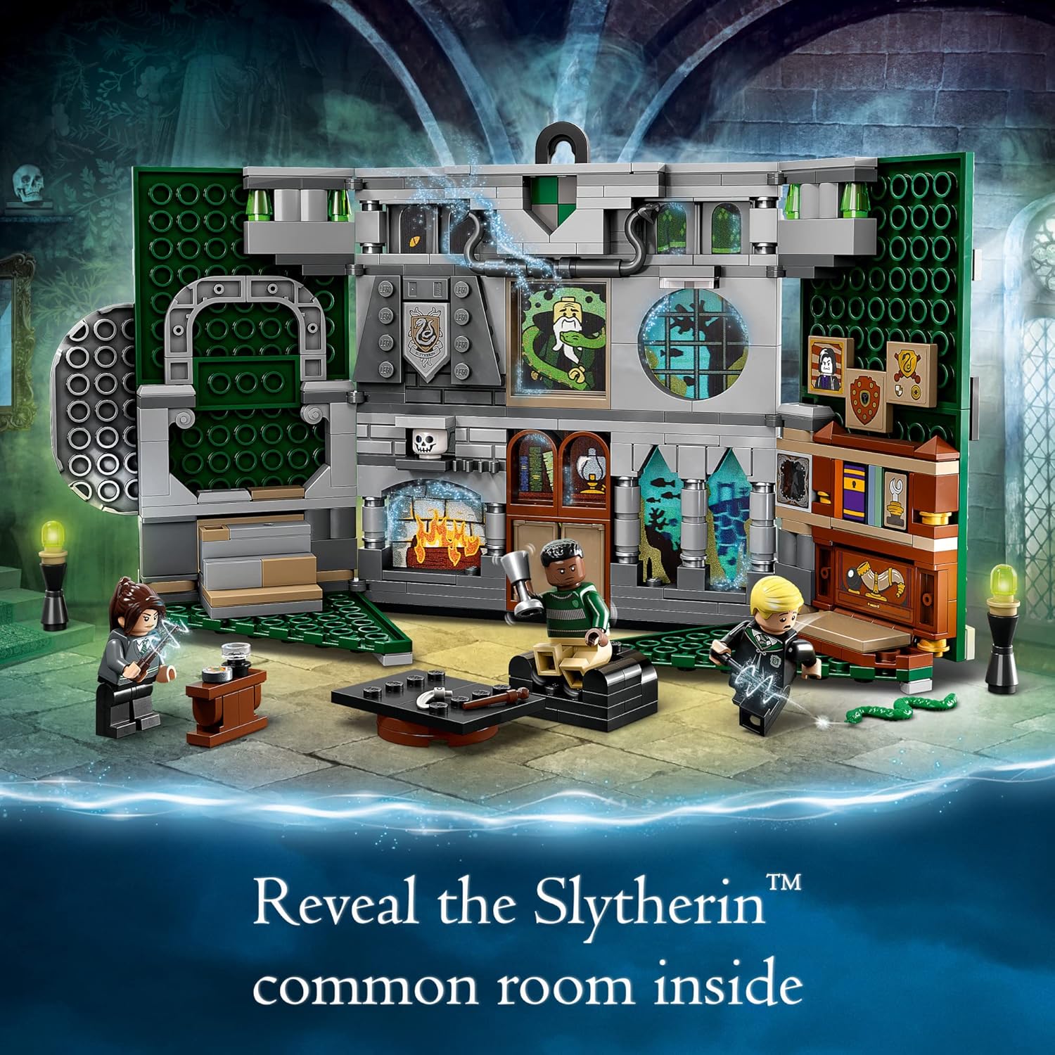 LEGO Harry Potter Slytherin Banner Building Set 76410