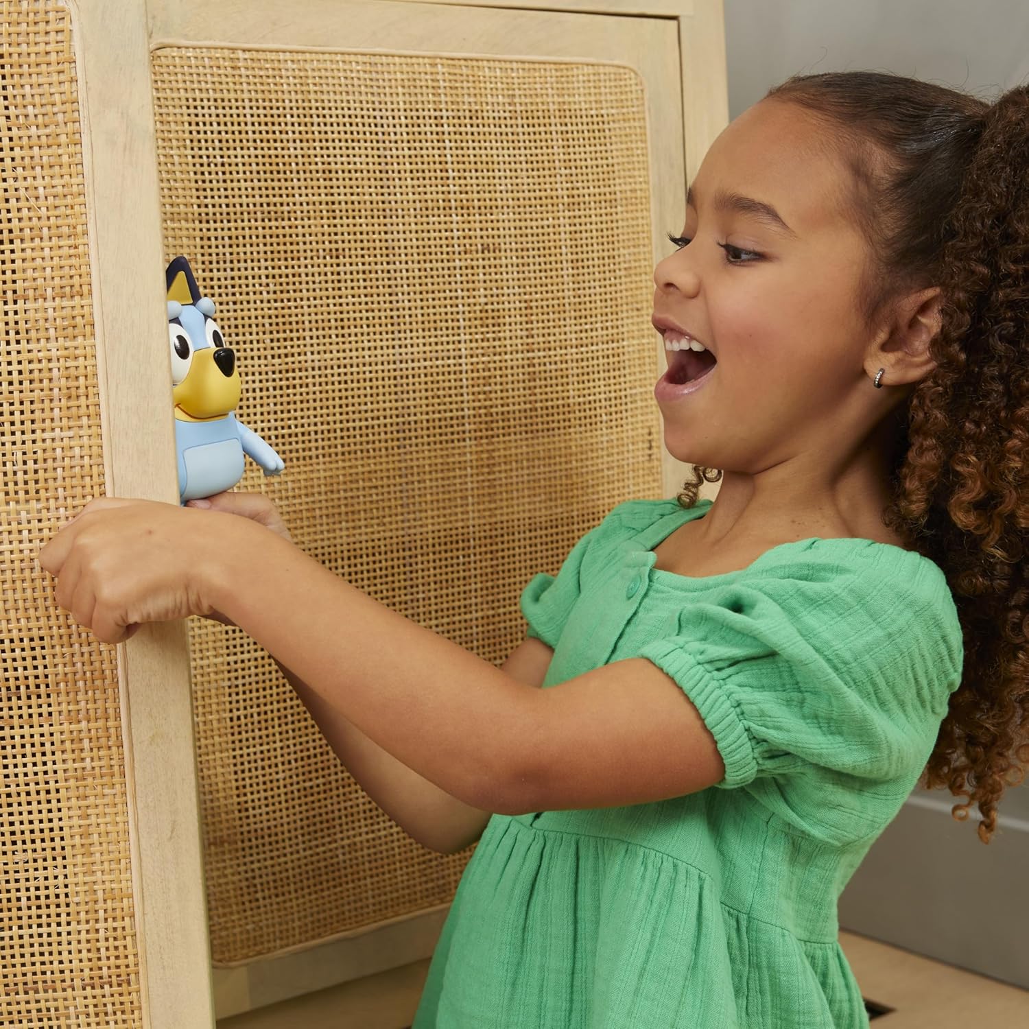 Bluey Hide Seek Game with Timer and Dance Feature