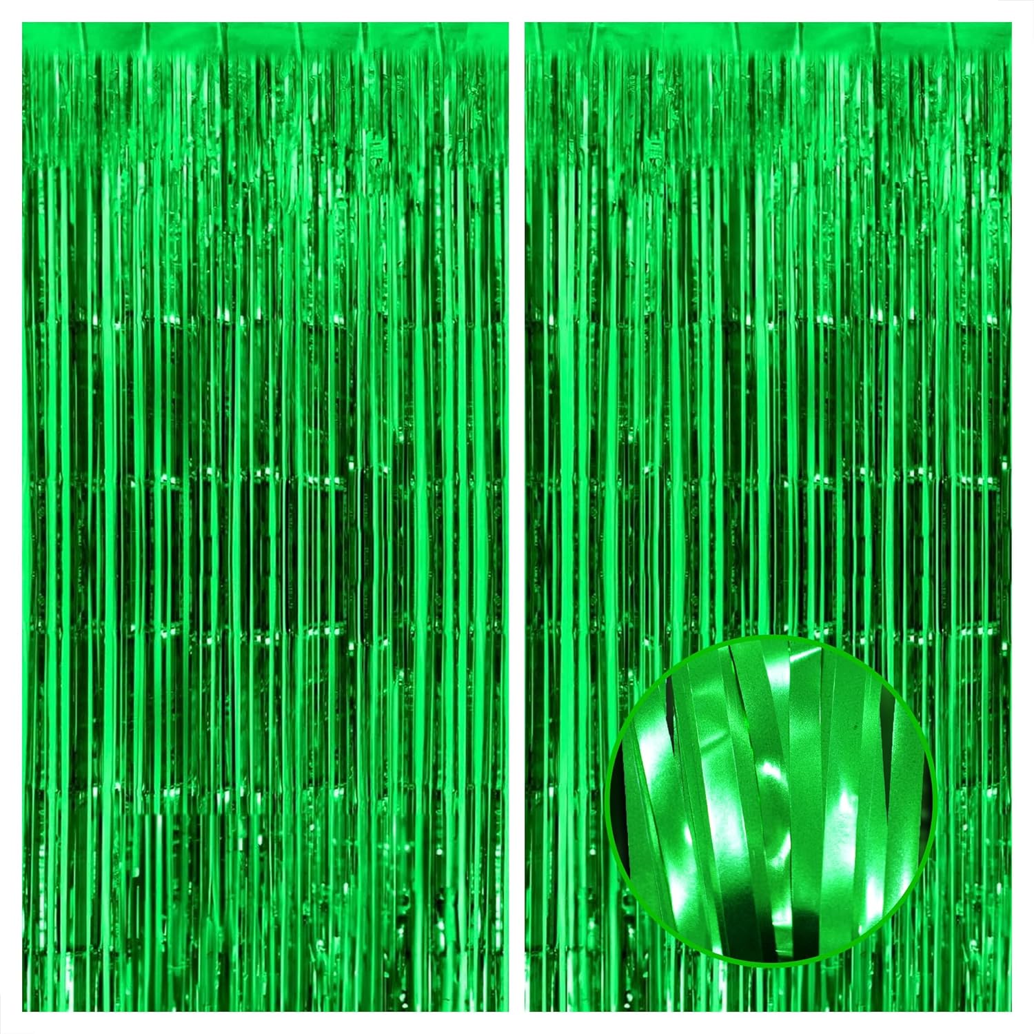 KatchOn Green Streamers 32x8 Ft Pack of 2